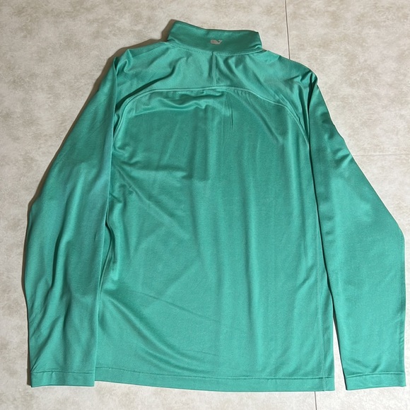 NEW Vineyard Vines Golf Performance 1/2 Zip - Picture 2 of 3